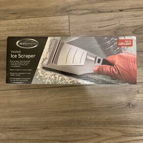 Auto Effects His122737 New Heated Ice Scraper With Led Light Uses 12 Volt Lighter Socket