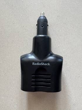 Radio Shack 270-1525 2 Outlet Plug Adapter Cigarette Lighter 270-1525a B