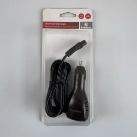 2730893 Radioshack Universal Car Charger 3-12vdc 2.5a Vehicle Power Adapter New Sealed