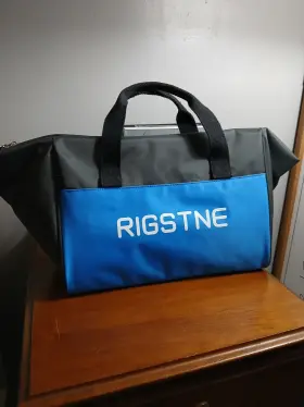 Od-883 Rigstne Electric Cooler Bag 12v Thermoelectric /warmer New Free Shipping Od-883 Rigstne Electric Cooler Bag 12v Thermoelectric /warmer New Free Shipping