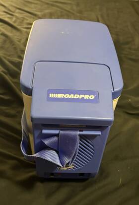 Roadpro 5212s 12-volt Mini Cooler/warmer Travel Cooler Model