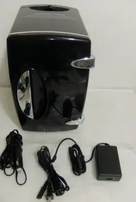 S1712 Sharper Image Hot Cold Snack Box Inch Cooler Model