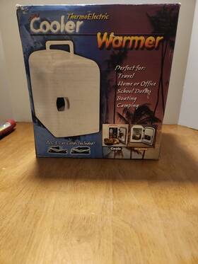 Unbranded//generic 0205050 Mini Thermoelectric Cooler/warmer White In Color New Open Box Never Used