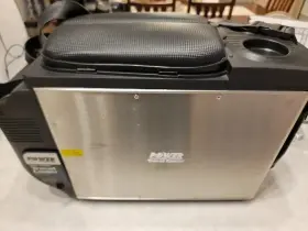 Vec245pob Vector Power On Board Super Console Travel Cooler/warmer 17 Liter 20 Can 4.5 Gal