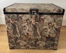 Whynter 852749006344 45 Quart Portable Refrigerator/freezer Camouflage Camo Edition Fm-45cam 12v