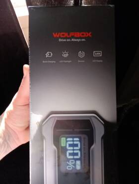 Wolfbox 4000a New Never Opened Megavolt 24 Battery Charger
