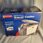 New Rubbermaid Vector Thermo Electric 12V Travel Cooler & Warmer Auto VEC222RB. Price: $75.00.